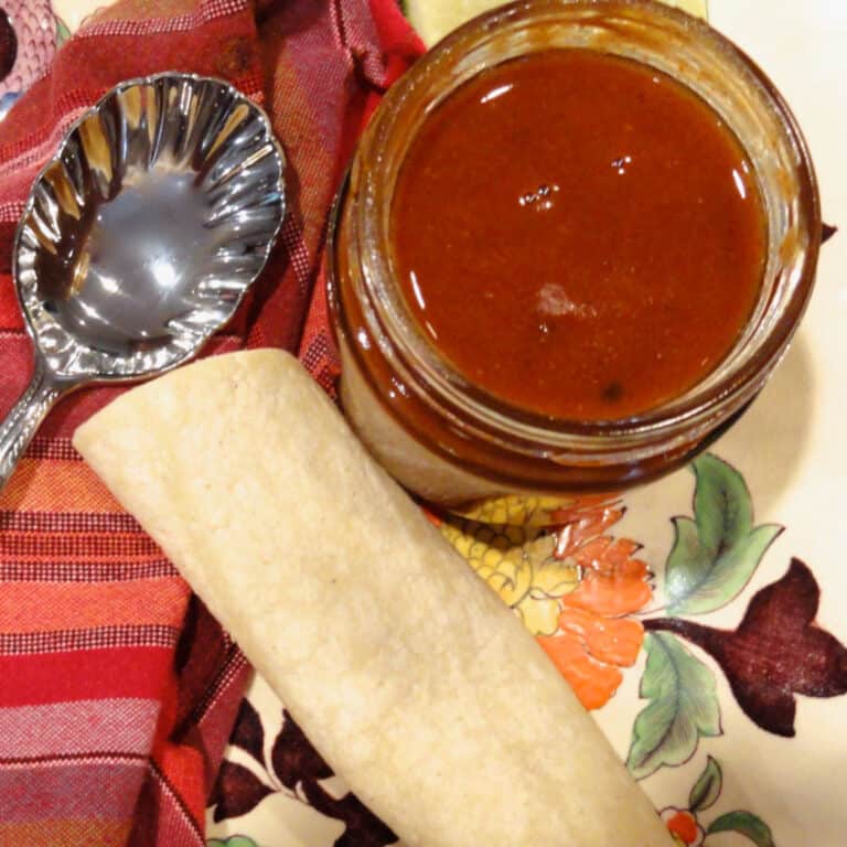 How to make Homemade TexMex Style Red Enchilada Sauce LindySez Recipes