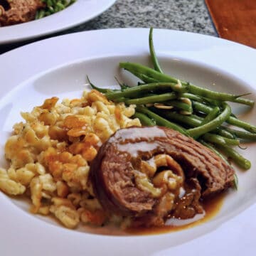 Rouladen and green beans.