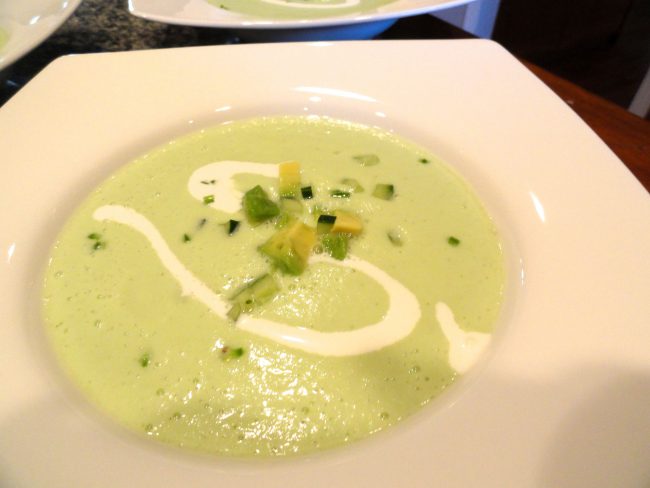 simple chilled cucumber soup