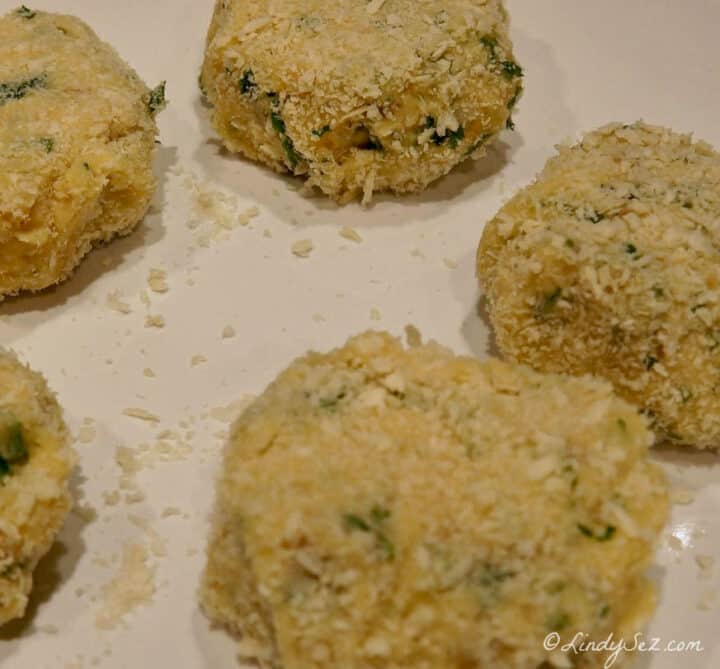 Easy Crispy PanFried Mashed Potato Cakes LindySez Recipes