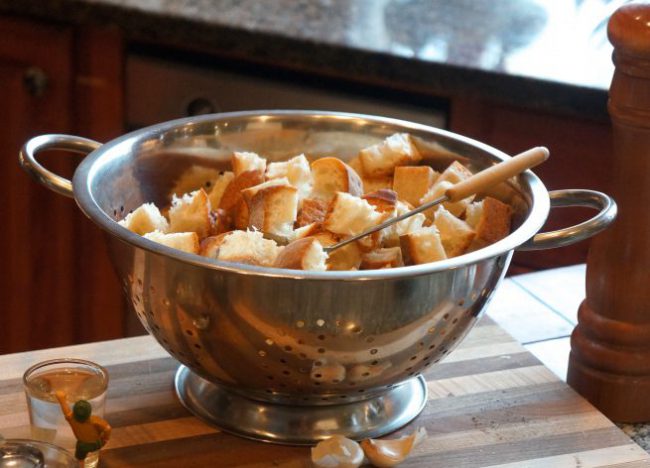traditional swiss cheese fondue