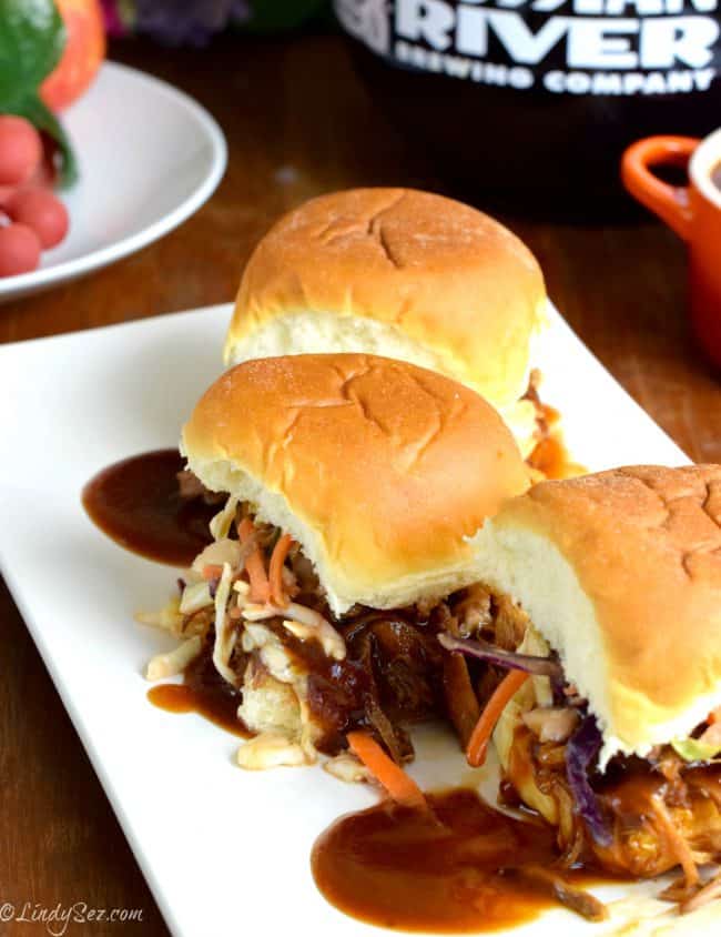 Easy Pulled Pork Sliders