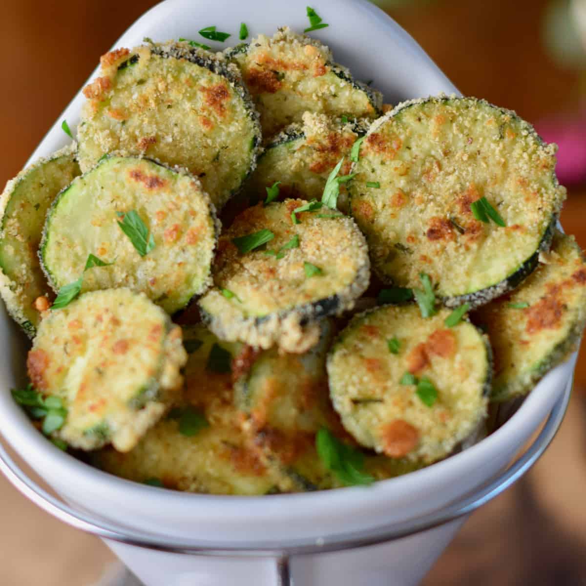 Crispy Baked Zucchini Chips (Homemade & Healthy)